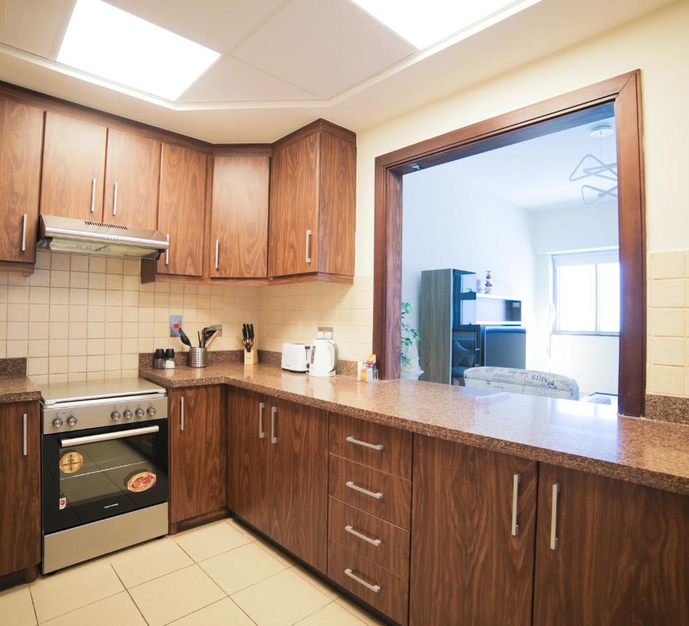 Scenic 2 Bedroom Apartment - Downtown Business Bay Dubai Eksteriør bilde