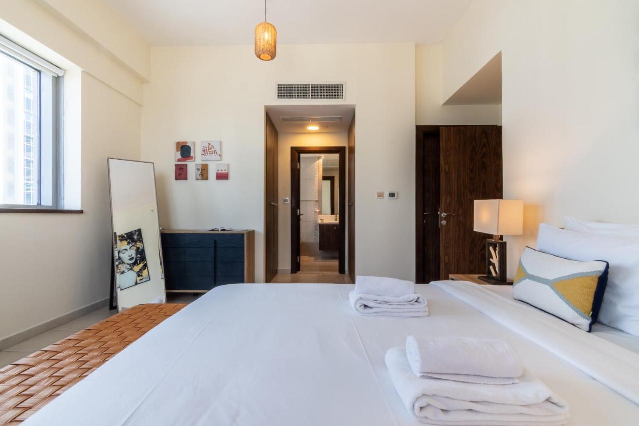 Scenic 2 Bedroom Apartment - Downtown Business Bay Dubai Eksteriør bilde