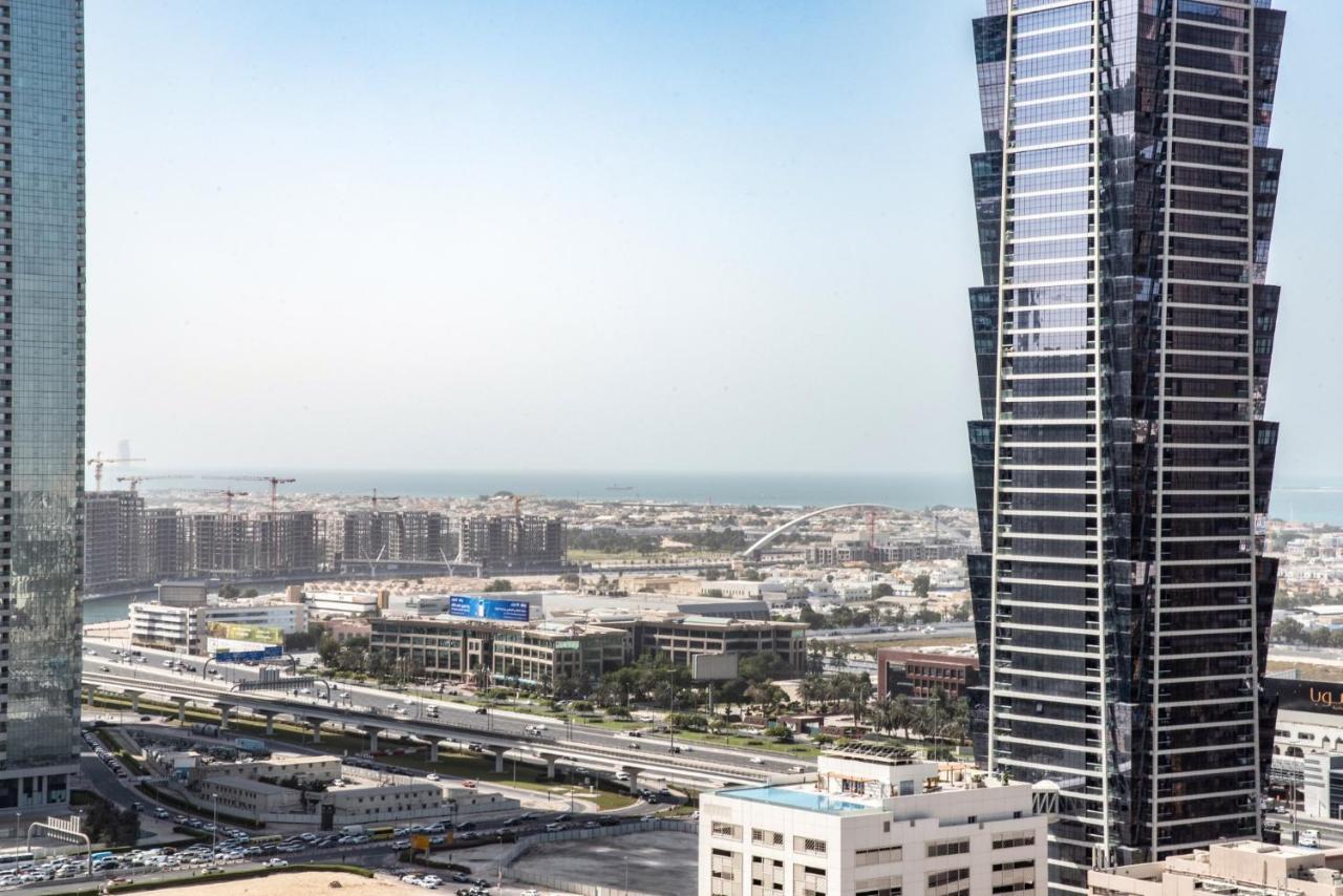 Scenic 2 Bedroom Apartment - Downtown Business Bay Dubai Eksteriør bilde